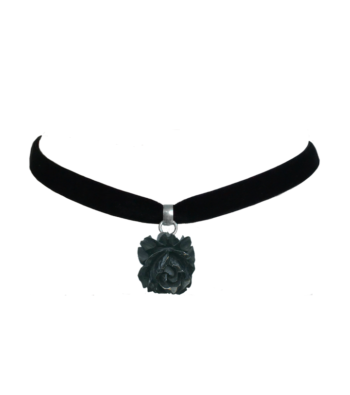 Elegant Goth Metal Rose Flower Short Choker Necklace for Women Black Velvet  Adjustable Clavicle Chain Wed Accessories Jewelry - AliExpress
